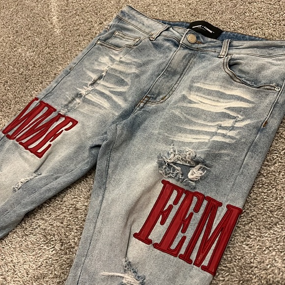 EUC HOMME + FEMME LA RED LOGO LETTERMAN DENIM JEANS 32 - Picture 5 of 16